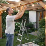 découvrez notre guide pratique pour installer facilement une guirlande lumineuse dans votre jardin et créer une ambiance chaleureuse et festive.