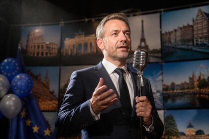 découvrez les discours inspirants des 30 ans, célébrant des anniversaires marquants à travers le monde avec émotion et convivialité.